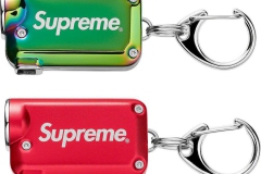 Supreme®/NITECORE® Tini Keychain Light: 48,00€